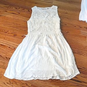 White lace dress